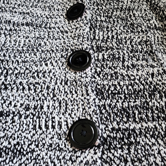 Thick woven coat - Picture 3 of 8